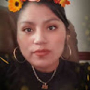 Meet your Posher, Estela